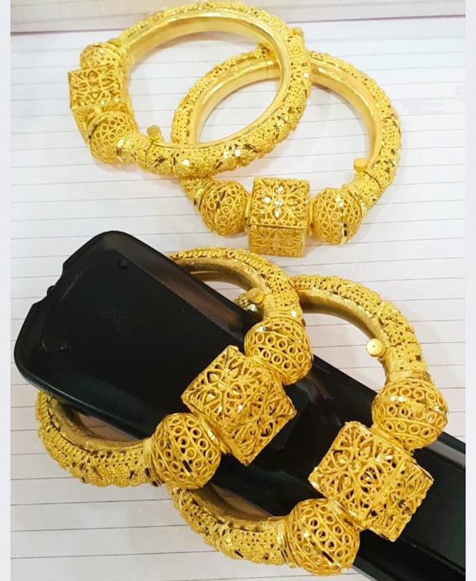 Stylish African Designer Golden Plated Premium Traditional Bangle 4 Set