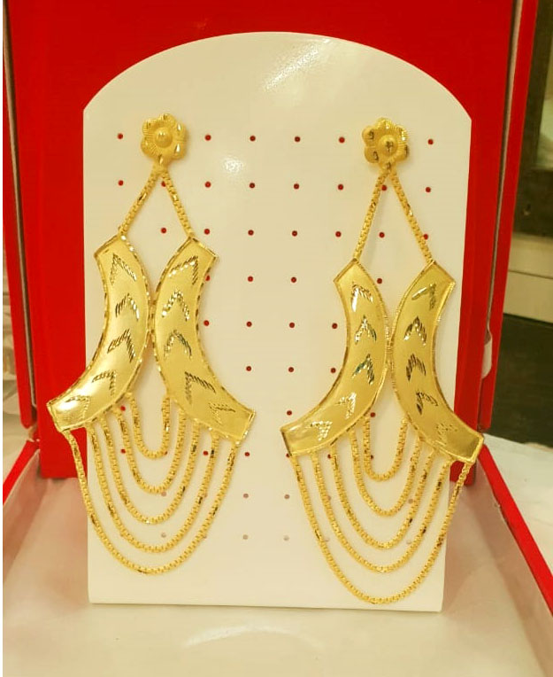 New Designer golden earring long shape wedding party set