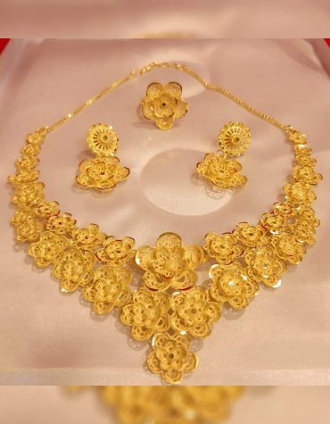 New Stylish & Fabulous Party Wear 2 Gram Gold Jewellery Necklace and Earrings Set For Women