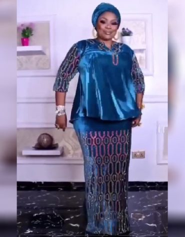 African Attire Sleeve Rhinestone Velvet Kaftan Dresses Party Wear for Women