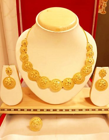 African Elegant Colourful Design 2 Gram Gold Plated Necklace Set For Party