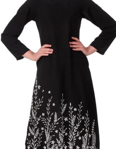 Summer Daily Wear stylish Black Embroided beautiful Tunic kurti for women