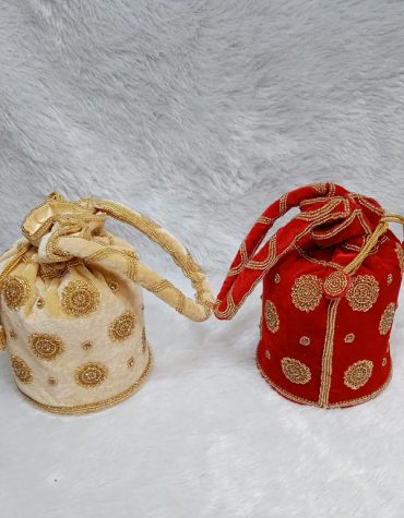 New Women's Small Cute Handbags Soft Velvet Golden Embroidered