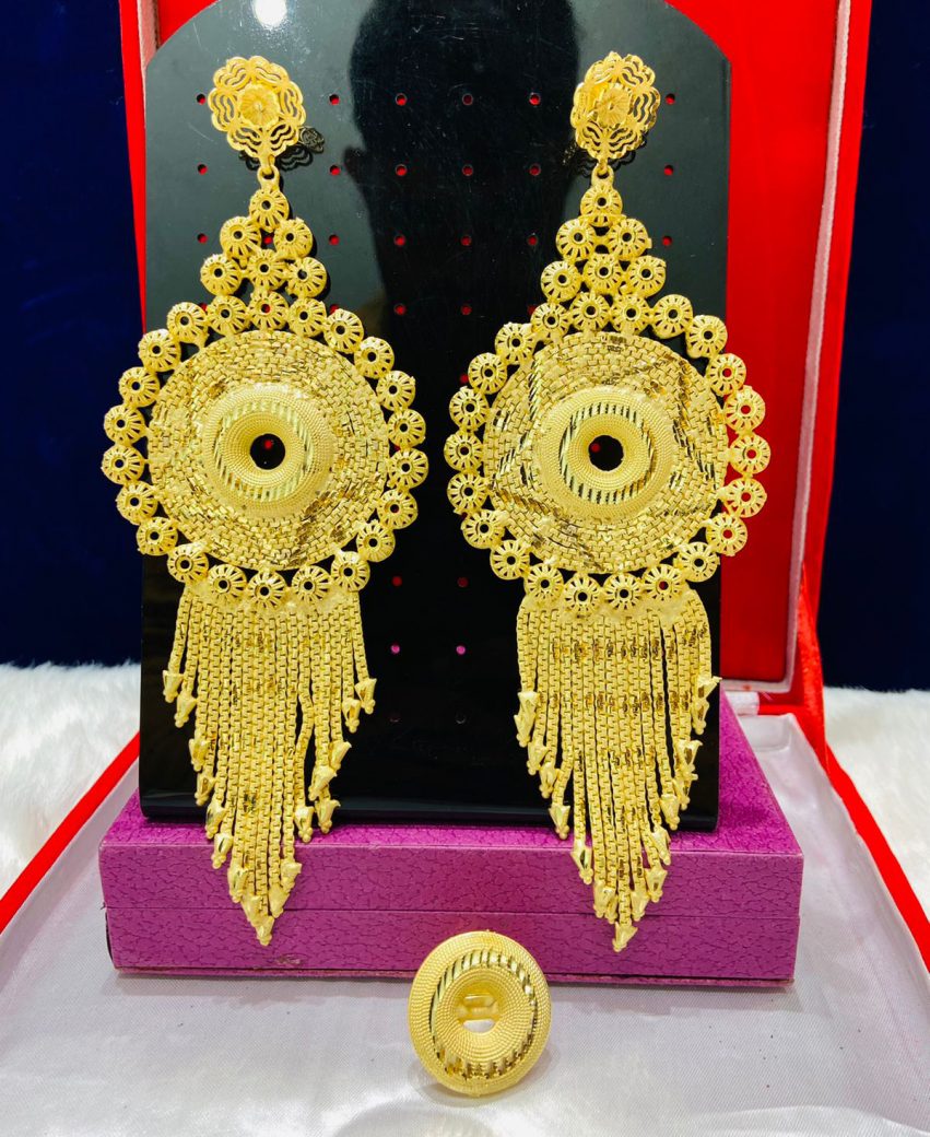Zaveri Pearls Combo Of 2 Gold Tone Wedding Collection Jhumki Earringszpfk10229  Buy Zaveri Pearls Combo Of 2 Gold Tone Wedding Collection Jhumki Earringszpfk10229  Online at Best Price in India  Nykaa