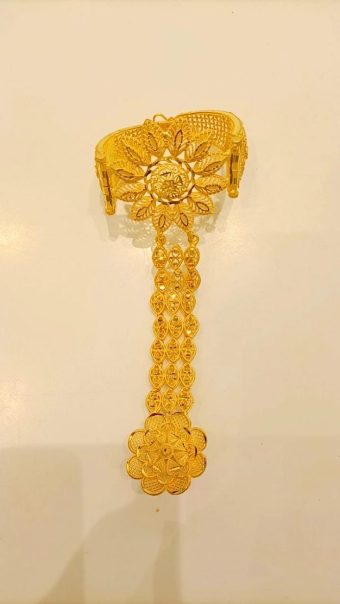 Beautiful Set of 4 Rose-Gold Running stone Bracelets by Leshya – BANGLES BY  LESHYA