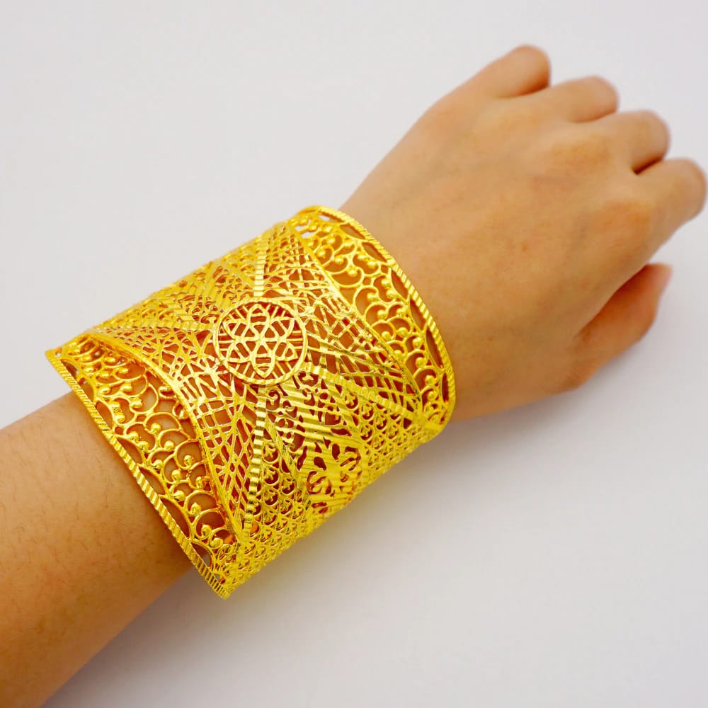 Shop Rubans Voguish 18K Gold Plated Minimal Leaf Texture Waterproof Cuff  Bracelet Online at Rubans