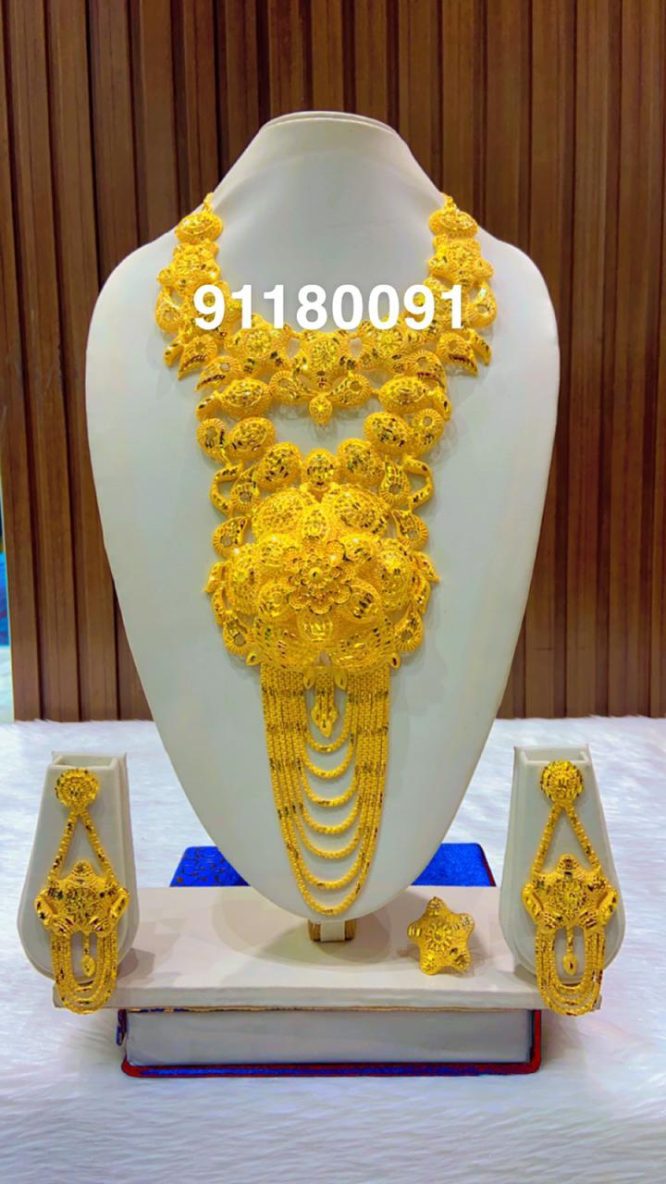 Matte Gold Lakshmi Coin & Peacock design Choker Necklace with Intermit –  Indian Designs