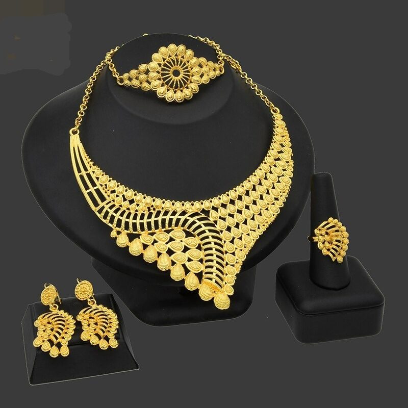 High Quality Designer gold plated kemp necklace with American Diamond –  Indian Designs
